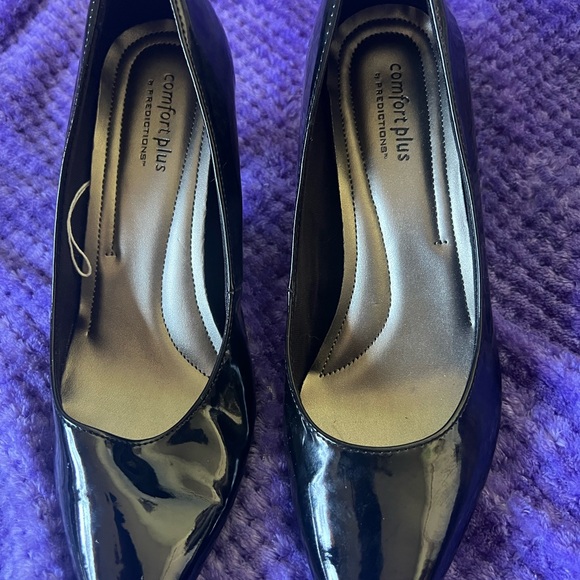 Black pumps - Comfort Plus- by Predictions  size 8-1/2 - Picture 1 of 5